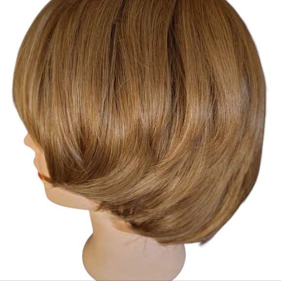 Blonde Medium-Length Straight Synethic Wig with Bangs - Picture 3 of 4